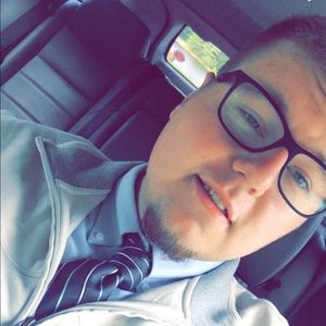 Meet your Posher, Joshua